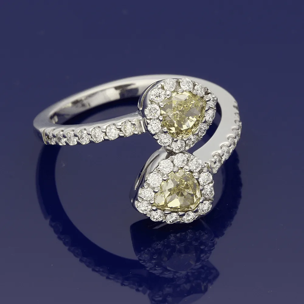 18ct White Gold Natural Yellow & White Diamond Dress Ring