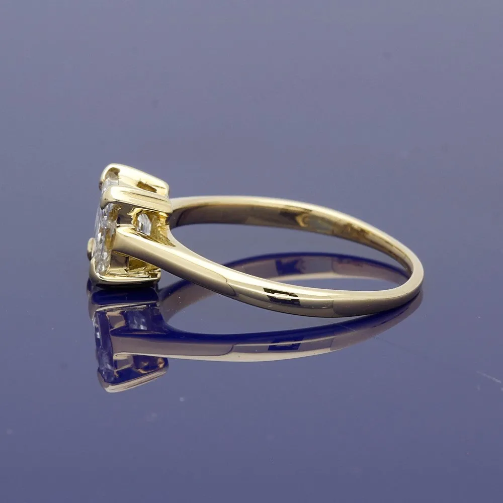 18ct Yellow Gold Princess Cut Diamond Solitaire Ring