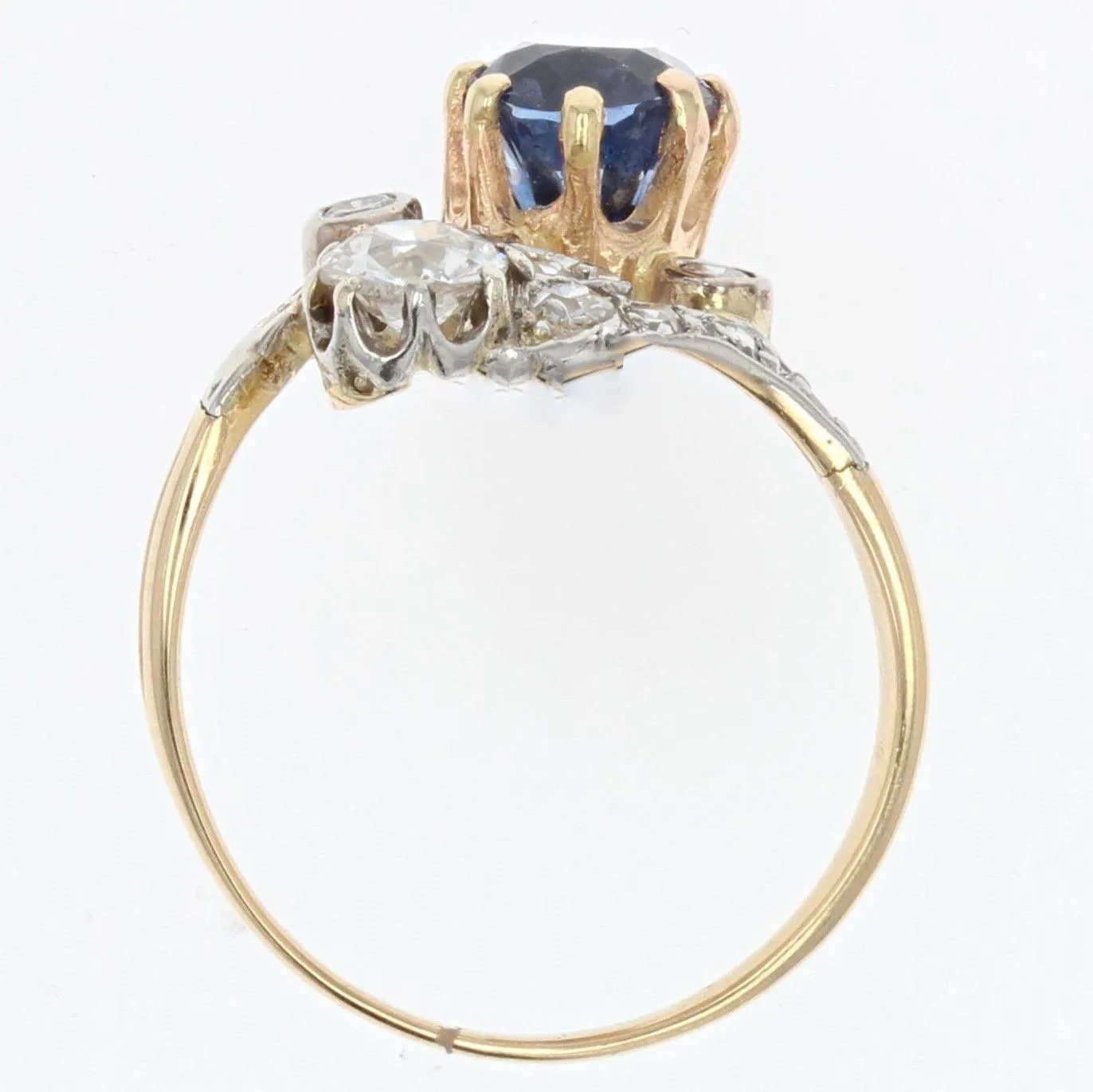 19th Century Sapphire Diamonds 18 Karat Yellow Gold Platinum Duchess Ring