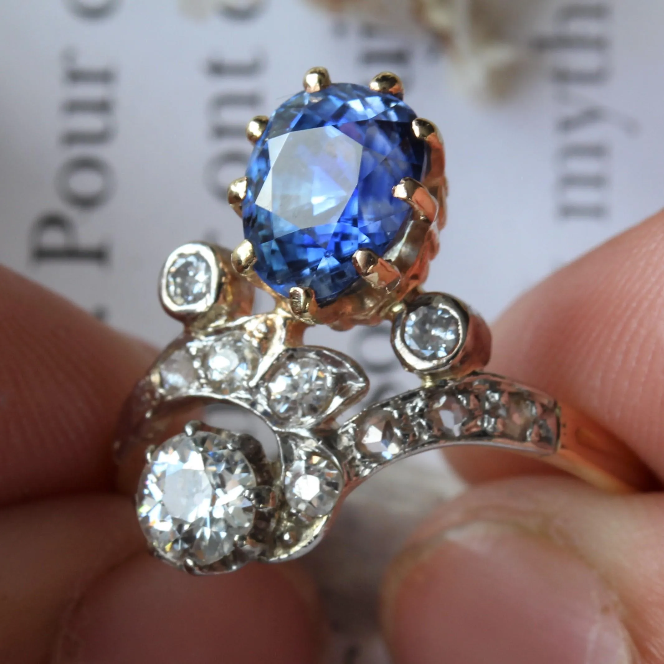 19th Century Sapphire Diamonds 18 Karat Yellow Gold Platinum Duchess Ring